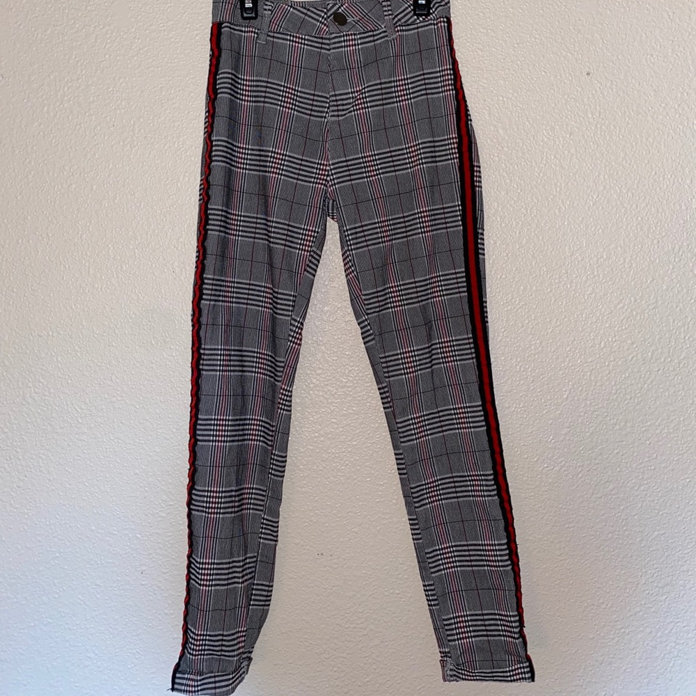 COPY - BRAND NEW YMI Love Plaid Jeggings ✨